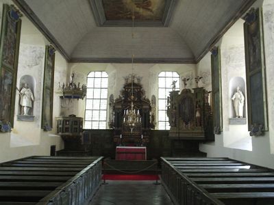 Interior 6