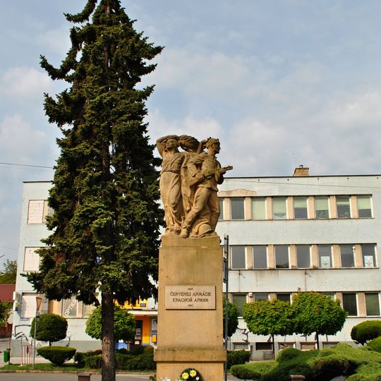 Pomník sov. armády