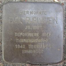 Stolperstein en memoria de Emil Rubinstein