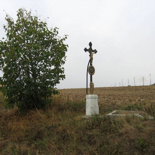 Boží muka u místní komunikace jižně od Trhového Štěpánova