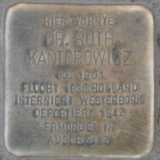 Stolperstein für Dr. Ruth Kantorowicz