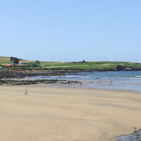 Beach of Bañugues