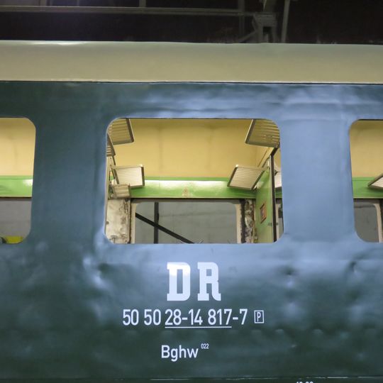 Fünf Eisenbahnpersonenwagen 0192 Chemnitz-Hilbersdorf