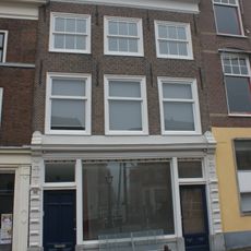 Nieuwe Rijn 92, Leiden