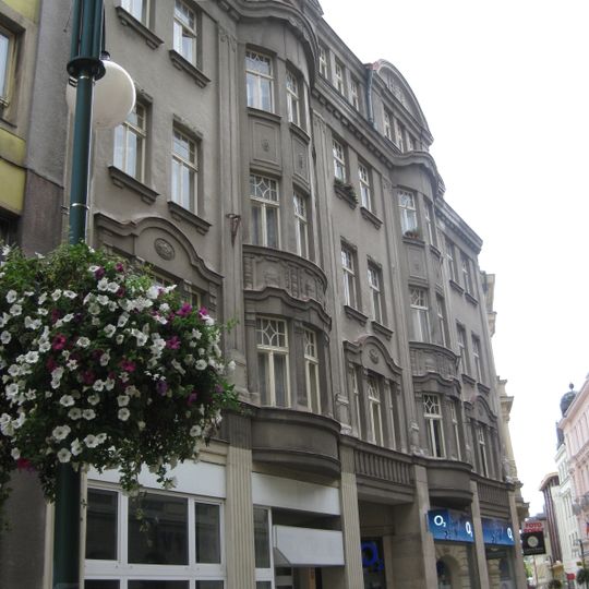 Dvojdům Komenského 3 a 5