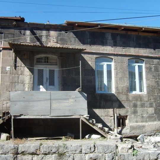Ghorganian 244, Gyumri