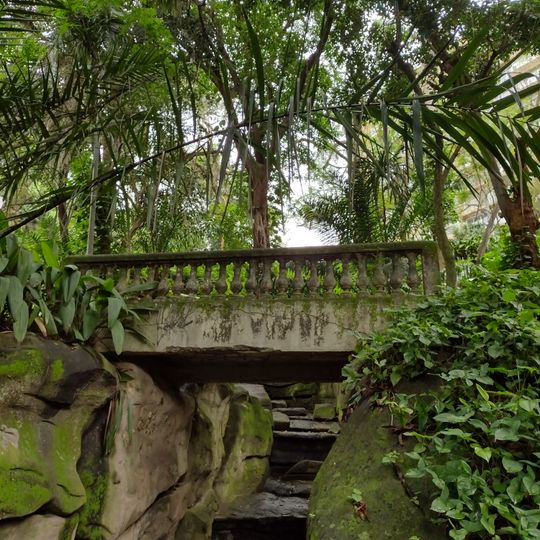 Guarda-corpo no Parque Guinle