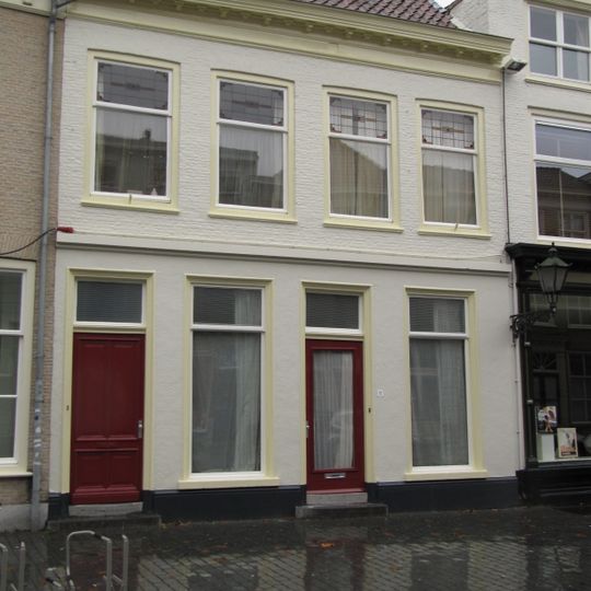 Lievevrouwestraat 11
