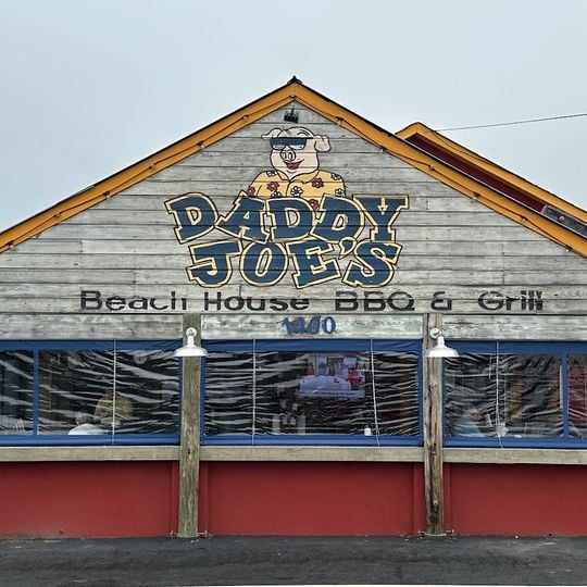 Daddy Joe's Beach House BBQ and Grill