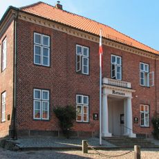 Rathaus (ehem. Gymnasium)