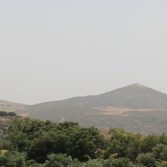 Cerro del Colmillo, Alarilla