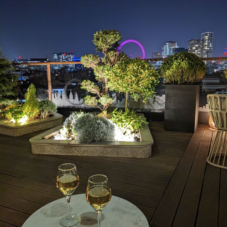 H10 Waterloo Sky Bar