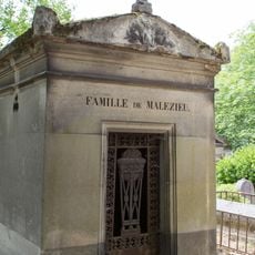Grave of Malezieu