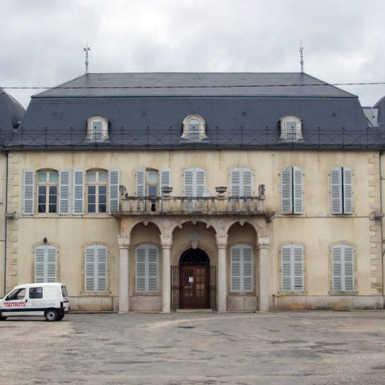 Château Dumesnil