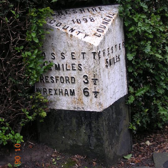 Milepost, Main Street, 20m N of jct with Old Lane