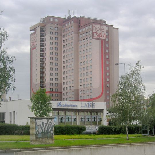 Hotel DUM