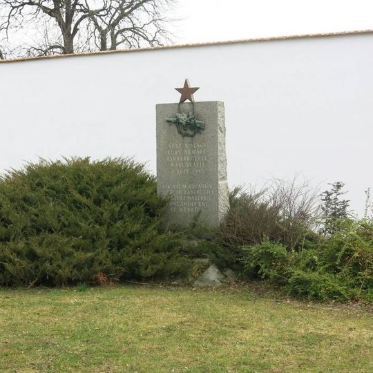 Pomník osvobození v Kozomíně