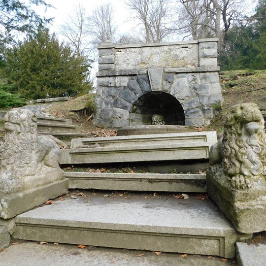 Kašna se sochami lvů na Konopišti