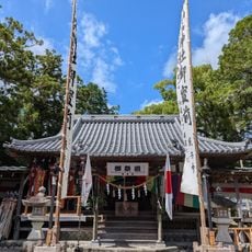 山名神社