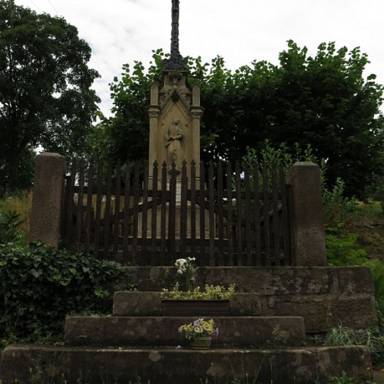 Kříž u rozcestí v Syřenově