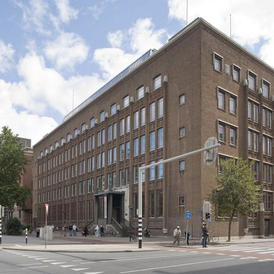 Blaak 34 te Rotterdam, e.a.