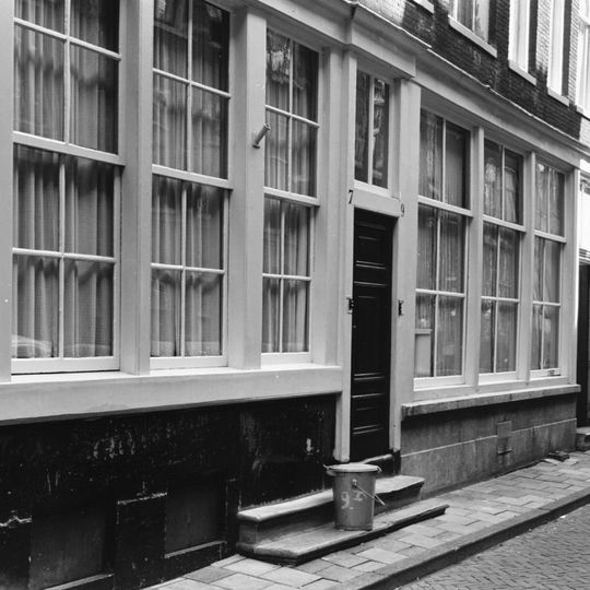 Spinhuissteeg 7, Amsterdam