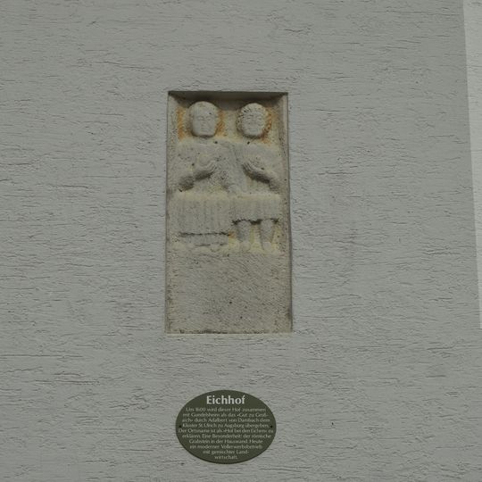 Eingelassener römischer Grabstein