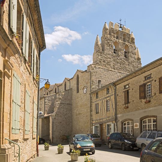 Église Sainte-Agathe-et-Saint-Julien de Saint-Julia