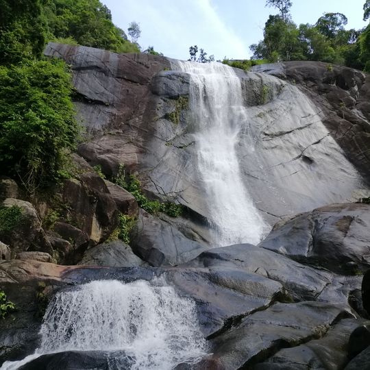 7 wells waterfall