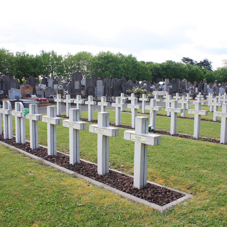 Carmes Cemetery