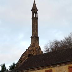 Maison avec cheminée gothique