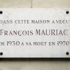 Commemorative plaque