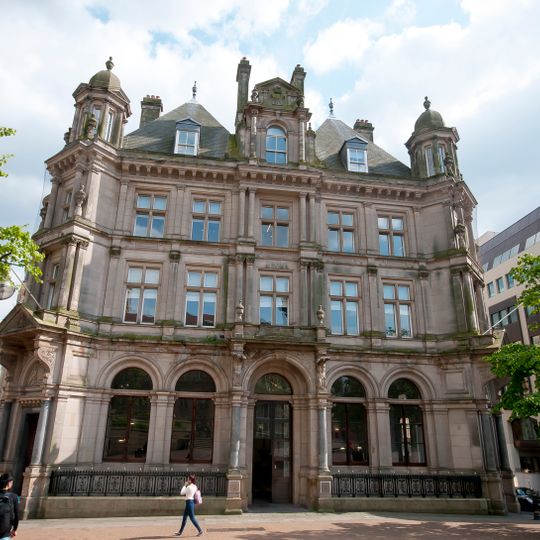 Victoria Square House