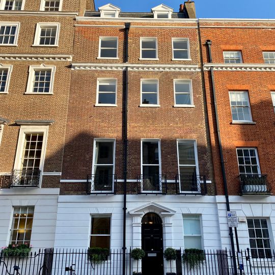 35, Queen Anne Street W1
