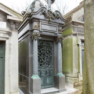 Grave of Delaunay