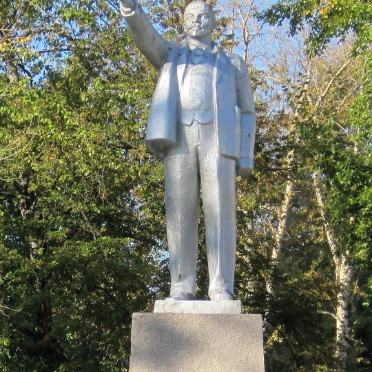 Памятник В.И. Ленину «Призывающий вождь»