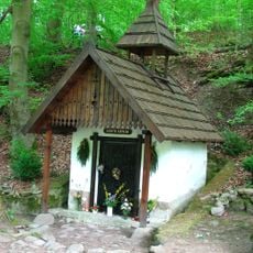 Holy Tree Chapel, Dömös