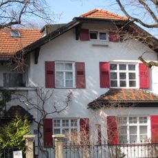 August-Exter-Straße 15