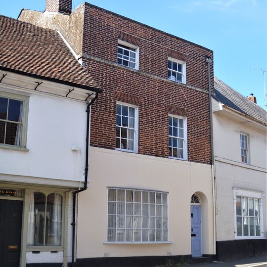 11, High Street