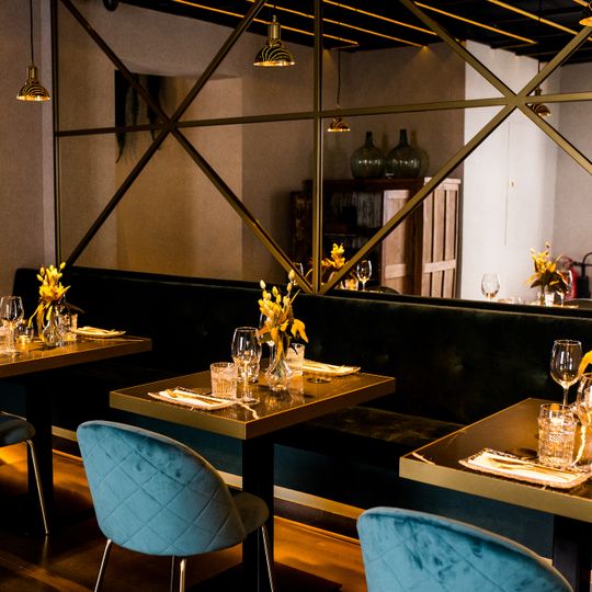Mauro Restaurant