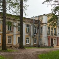 Здание бывшего военного музея (богадельня) (Дружноселье)