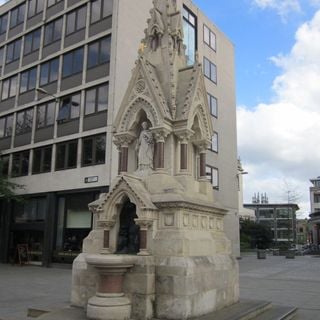 St Lawrence and Mary Magdalene Drinking Fountain