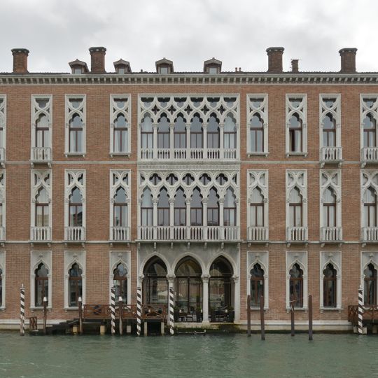 Palazzo Genovese, Venice