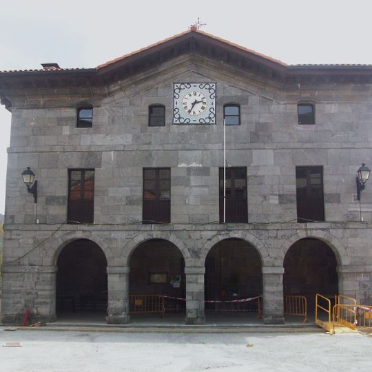 Casa consistorial de Hernialde