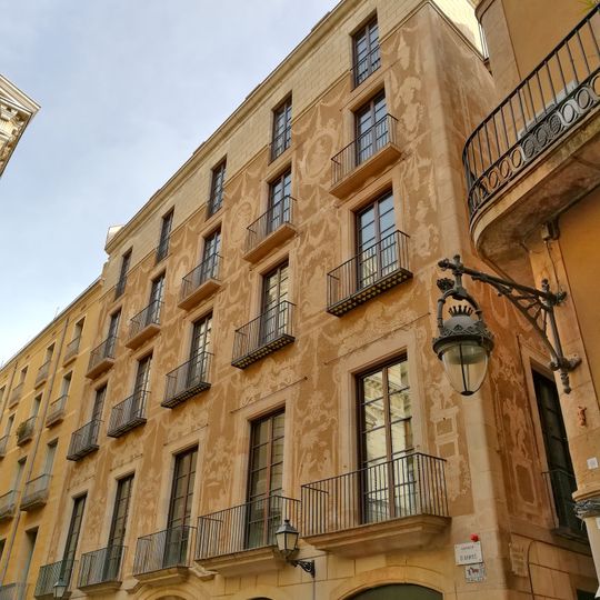 Casa dels Quatre Rius