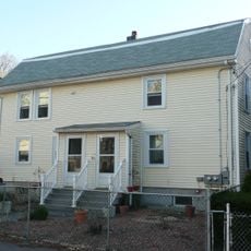 House at 6 Kent Court