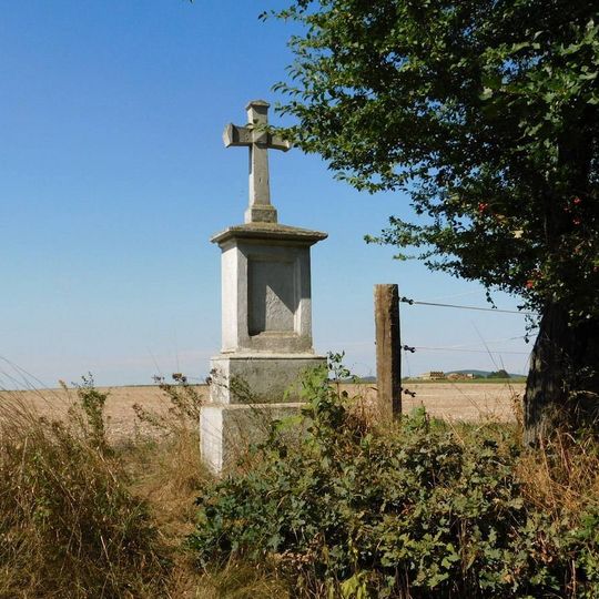 Kříž na jižním okraji Sedmpán