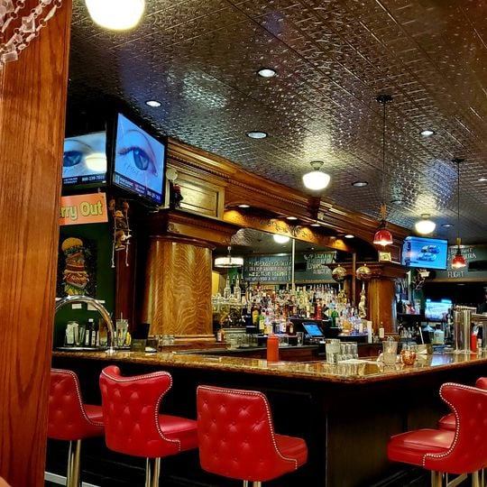 Cherry Street Pub