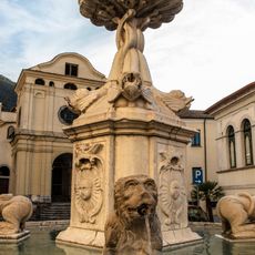 Fontana dei quattro leoni