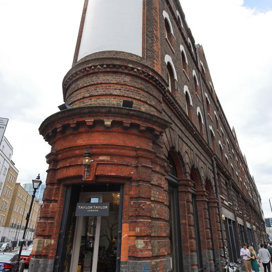 135-153, Commercial Street